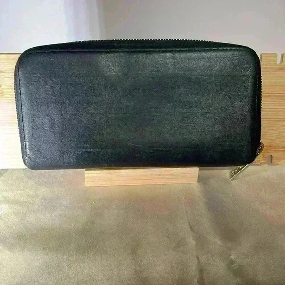 Chanel Black Long Zip Wallet w/ COA - Picture 2 of 13
